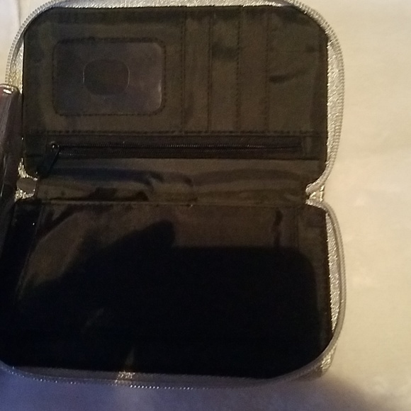 Bags - Picture 2 of 2